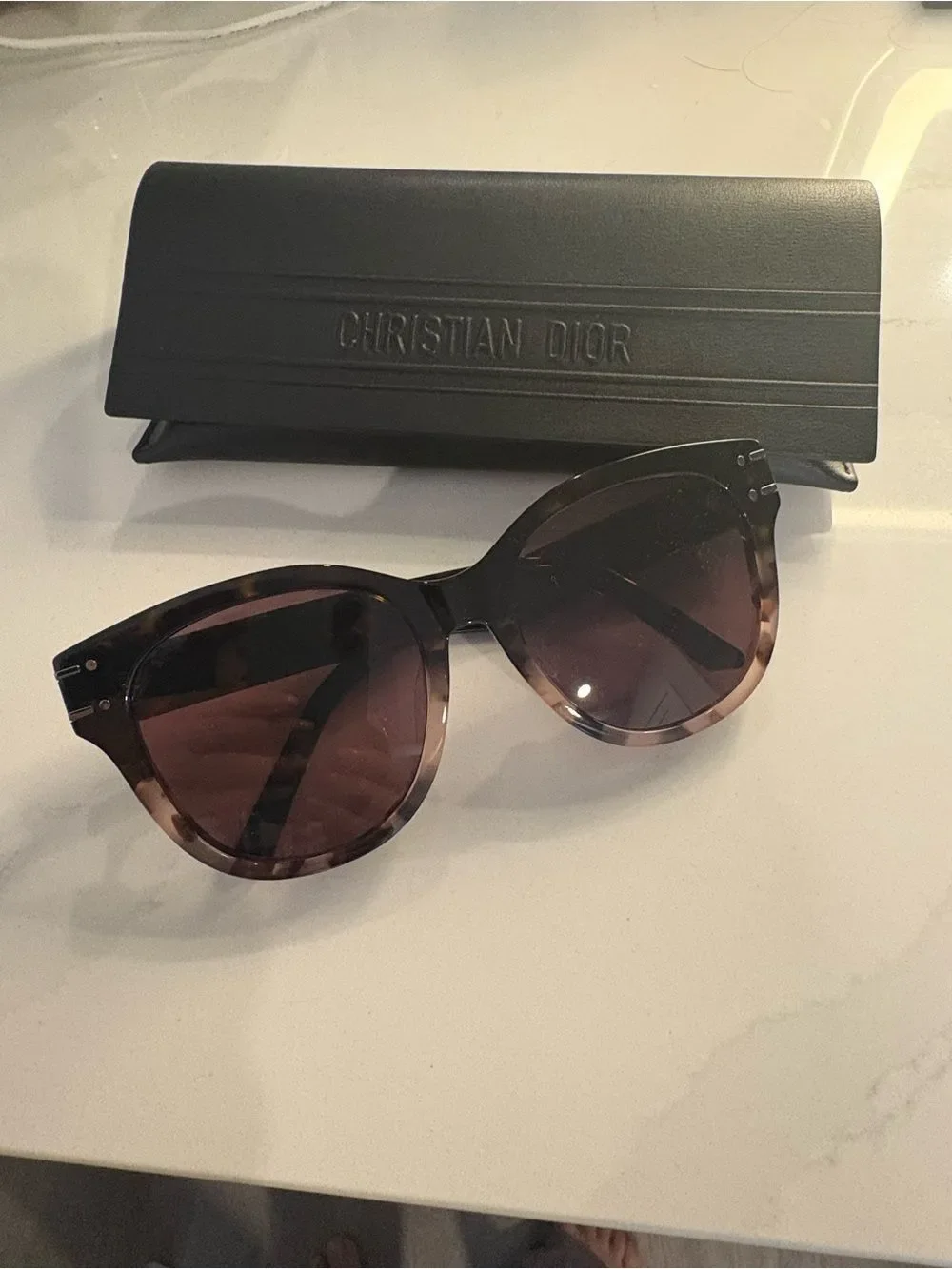 DiorSignature B6F 55MM Butterfly Sunglasses